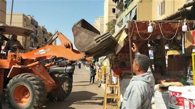 تكثيف الدوريات ورفع الإشغالات بالمحاور الرئيسية والتجمعات السكنية بالقاهرة الجديدة