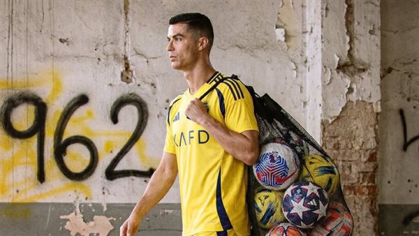 حقيقة هروبه من الحرب؟.. جيسوس يعلن رسميً  سفر رونالدو إلى إسبانيا