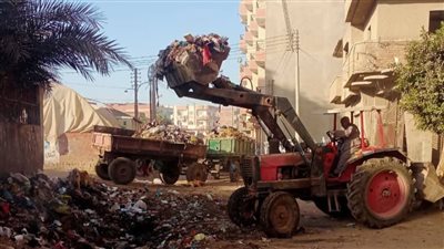 رفع 185 طنًا من القمامة والمخلفات من خلال حملات نظافة مكثفة بالبحيرة