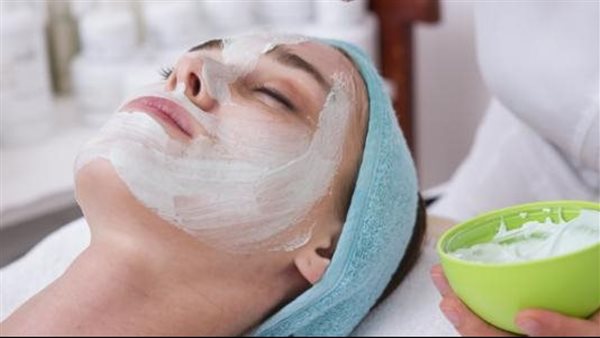 زيت الجوجوبا لترطيب البشرة.. نصائح فعالة وآمنة