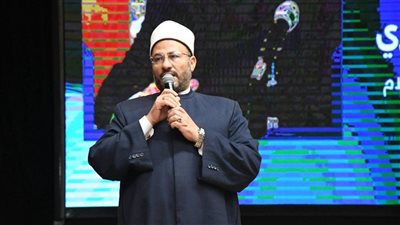 البحوث الإسلاميَّة يشارك في فعاليَّات يوم توعوي شامل بجامعة قناة السويس
