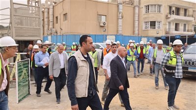 بيان عاجل بشأن حدوث كسر في ماسورة مياه وهبوط أرضي بجوار أحد العقارات بمنطقة مصر القديمة