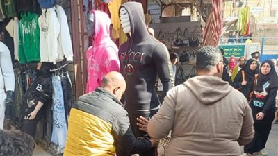 حملات لإزالة الإشغالات وإعادة الانضباط للشوارع بالشرقية
