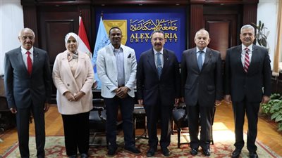 جامعة الإسكندرية تستقبل المدير الإقليمي لجامعة 