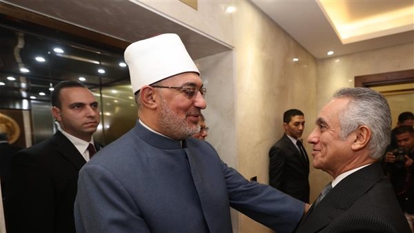 وزير العدل ومفتي الجمهورية 