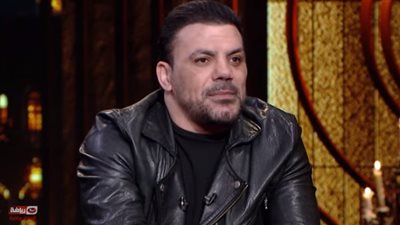 عمرو زكي: تزوجت  وعمري 18عامًا ووالدى أنهى الزيجة بعد أسبوعين من دون علمي