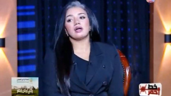 سمية درويش تكشف تفاصيل انفصالها عن المخرج نبيل مكاوي