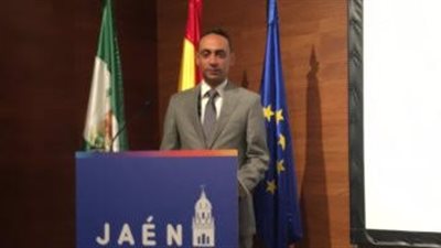 غرفة السياحة ترحب بقرار الحكومة تعديل قانون المشروعات الصغيرة والمتوسطة