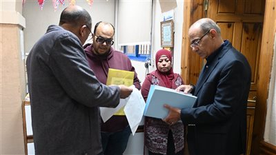 متابعة عيادات قصر العيني 