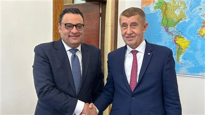 السفير محمود عفيفي: فرص واعدة للارتقاء بالشراكة مع التشيك في الصناعة والطاقة والتكنولوجيا
