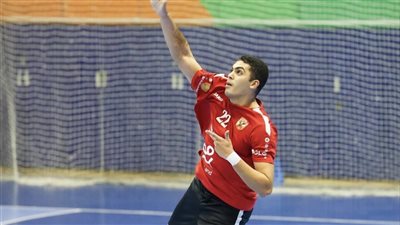 «رجال يد الأهلي» يفوز على الجزيرة في الدوري