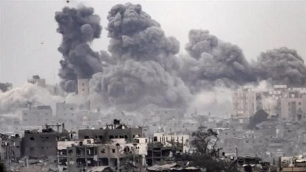 استشهاد فلسطيني وإصابة آخرين في قصف إسرائيلي على مخيم المغازي وسط غزة