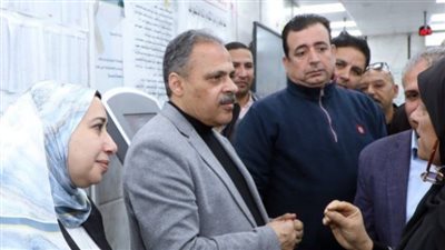 محافظ الشرقية يتفقد مراكز الزقازيق ويوجه بتكثيف النظافة