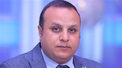 عاصم حجازي الخبير التربوي 