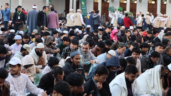 ملتقى الجامع الأزهر: بر الوالدين فريضة مقدَّمة على النوافل