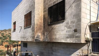 مراسلة 