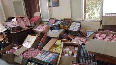 ضبط 121 ألف قطعة ألعاب نارية في حملات تفتيشية بالمنيا 