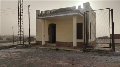 إهمال مركز شباب حي الكرامة بالعريش يحوله إلى مقلب قمامة بعد تطويره