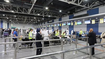 استعدادات لعمرة رمضان بمطار القاهرة