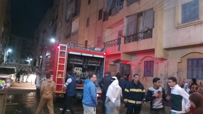 دون خسائر بشرية.. اندلاع حريق داخل شقة سكنية بمساكن مبارك بالبحيرة