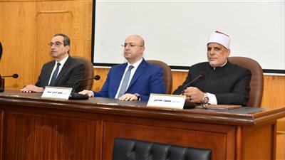 محافظ الفيوم يشهد الاحتفال باليوم السنوي لتأسيس الجامع الأزهر