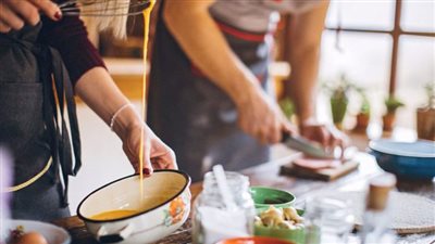 نجمات الفن يشاركن تجاربهن مع الطهى فى رمضان 