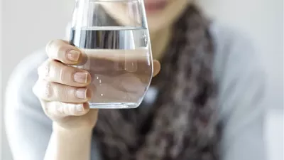  ما تأثير شرب الماء على الدماغ؟