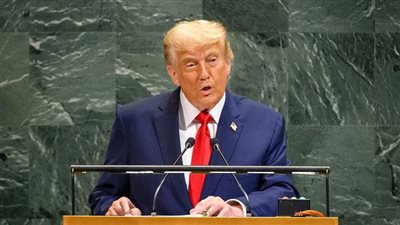 البنتاجون يقيل مسئولًا بحريًا بارزًا من هيئة الأركان المشتركة