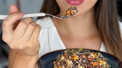دراسة جديدة تكشف مخاطر وفوائد اتباع نظام غذائي نباتي