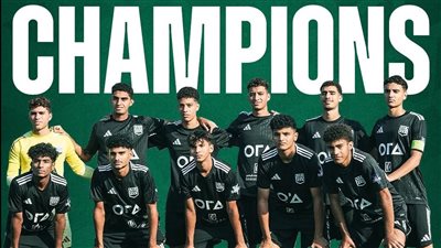 زد 2009 يتوج بلقب دوري الجمهورية للموسم الثاني توالياً بعد الفوز على الأهلي 3-1