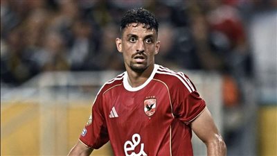 طاهر محمد طاهر .. لغز بلا حل في الأهلي !