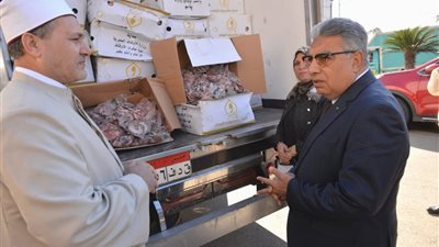 محافظ الدقهلية يشهد استلام دفعة جديدة من لحوم صكوك الإطعام
