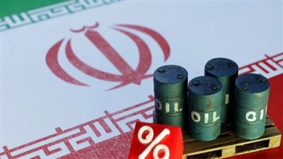 خنق مضيق باب المندب.. سيناريو كارثي يهدد التجارة العالمية ويشعل أسعار النفط