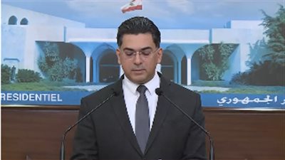 وزير الإعلام اللبناني: إطلاق الصواريخ والمسيرات خرق لموقف الدولة بشأن قرار السلم والحرب