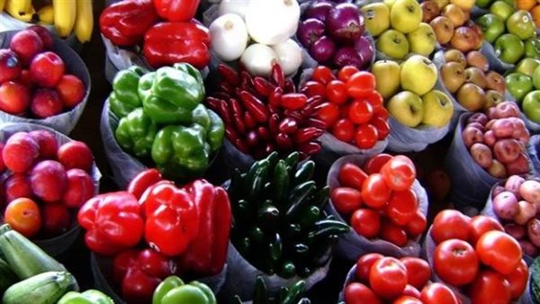 انخفاض أسعار الخضار اليوم الأحد بسوق العبور.. والليمون يسجل 25 جنيهًا 