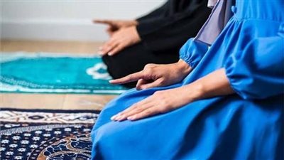 هل تُقبل صلاة غير المحجبة وصيامها؟
