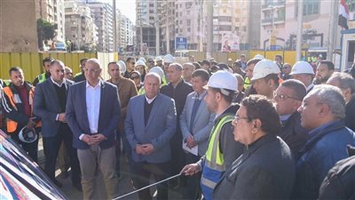 محافظ  الاسكندرية : تطوير ترام الرمل نقلة حضارية 