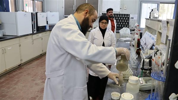 سحب وتحليل  ٣١ ألف عينة من مياه الشرب والصرف الصحي بالفيوم