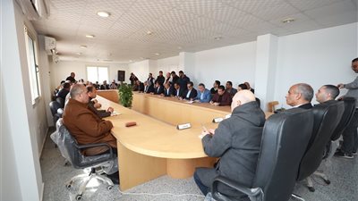 محافظ كفر الشيخ يرسم خارطة طريق لدعم المستثمرين وتوطين الصناعة بمطوبس وبلطيم