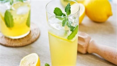 عصير الليمون 