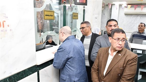 محافظ الفيوم يتفقد سير العمل بالمركز التكنولوجي بإطسا