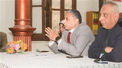 اجتماع وكيل وزارة التربية والتعليم بالجيزة 