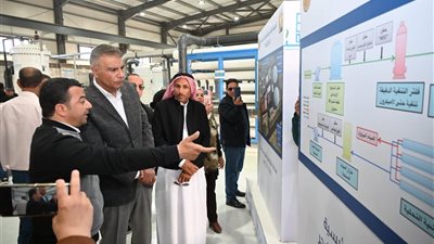 محافظ جنوب سيناء يتفقد محطة تحلية مياه البحر الجديدة بمدينة طابا