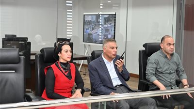 محافظ جنوب سيناء يتابع تطبيق التعريفة الجديدة للمحروقات 