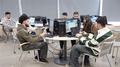 «مصر للمعلوماتية» تُطلق مشاريع ذكاء اصطناعى لحل أزمات الصحة والمرور