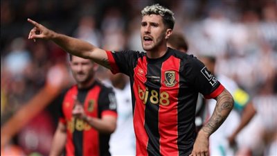 بوروسيا دورتموند يدرس التعاقد مع ماركوس سينيسي مجانًا