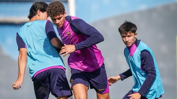 حمزة عبد الكريم ينتظر.. برشلونة يواجه سي إف دام في صراع الوصافة بالدوري الإسباني للشباب