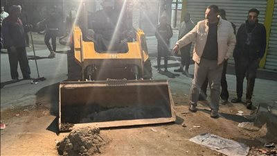 حملة ليلية لرفع الإشغالات والعوائق بشوارع مدينة الفيوم 