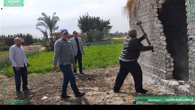 إزالة تعديات فورية على الأراضي الزراعية بالشرقية