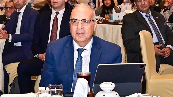 وزير الري يشهد مراسم اتفاقية “كرسى اليونسكو لإدارة وحوكمة المياه العابرة للحدود”